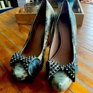 Vince Camuto Heels